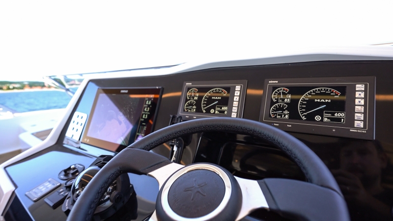 Poweras: nowoczesne technologie na luksusowych katamaranach (foto, wideo)-GospodarkaMorska.pl