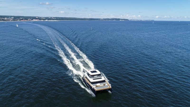 Poweras: nowoczesne technologie na luksusowych katamaranach (foto, wideo)-GospodarkaMorska.pl