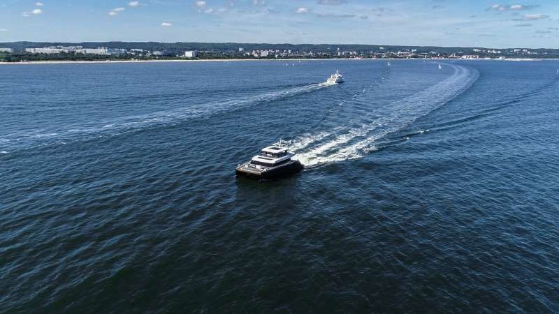 Poweras: nowoczesne technologie na luksusowych katamaranach (foto, wideo)-GospodarkaMorska.pl