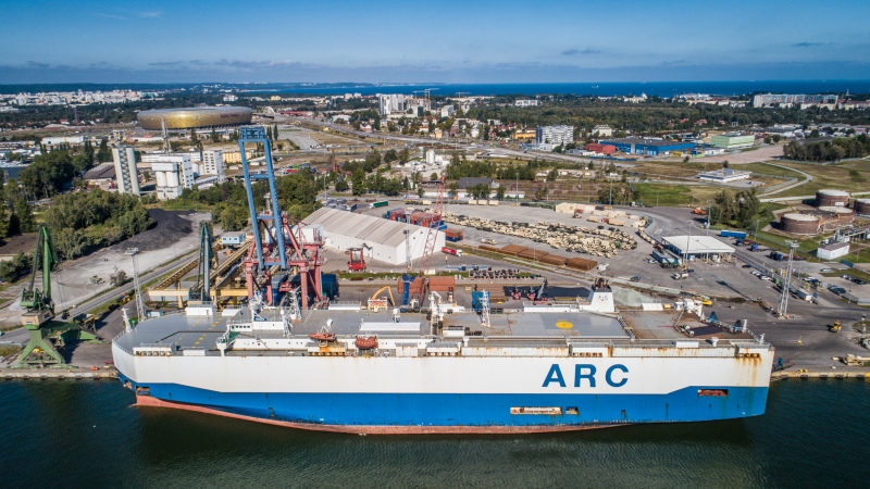 Amerykańskie wojska w Porcie Gdańsk. Zobacz nietypowy rozładunek (foto, wideo)-GospodarkaMorska.pl