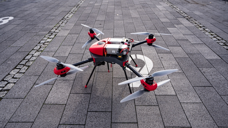 Port Gdynia gotowy na dronową rewolucję! (foto, wideo)-GospodarkaMorska.pl