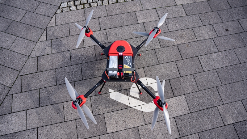 Port Gdynia gotowy na dronową rewolucję! (foto, wideo)-GospodarkaMorska.pl