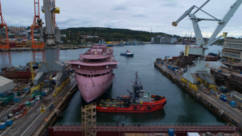 National Geographic Resolution wypłynął ze stoczni CRIST [foto, wideo]-GospodarkaMorska.pl