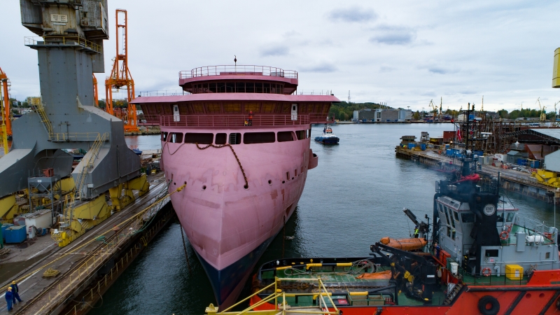 National Geographic Resolution wypłynął ze stoczni CRIST [foto, wideo]-GospodarkaMorska.pl