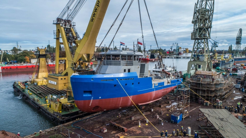 Wodowanie wielozadaniowego statku dla Jamajki w stoczni Safe (foto, wideo)-GospodarkaMorska.pl