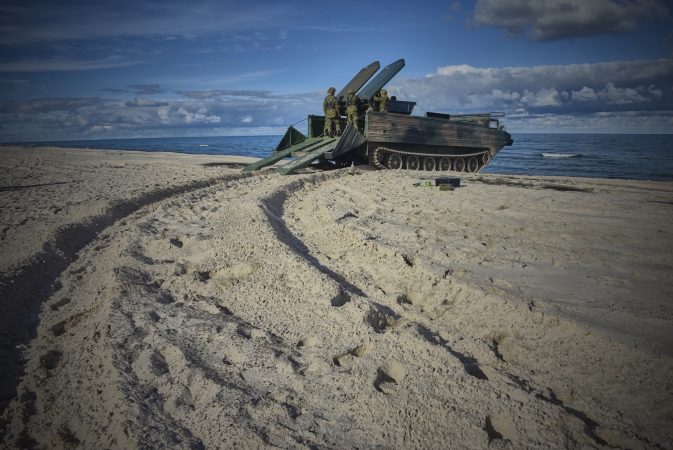 Nadmorski poligon saperów [foto]-GospodarkaMorska.pl