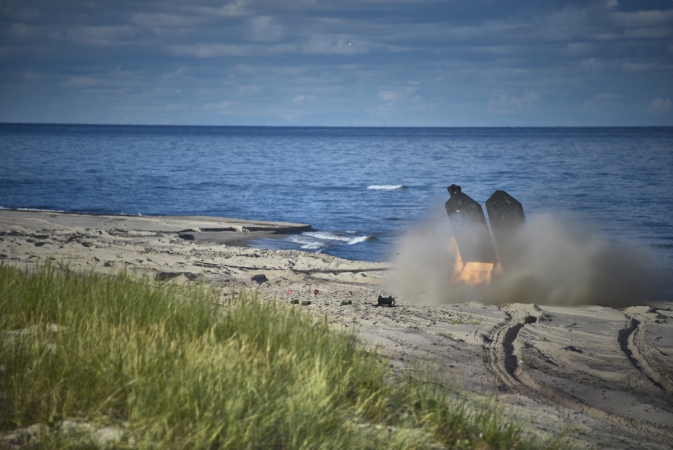 Nadmorski poligon saperów [foto]-GospodarkaMorska.pl
