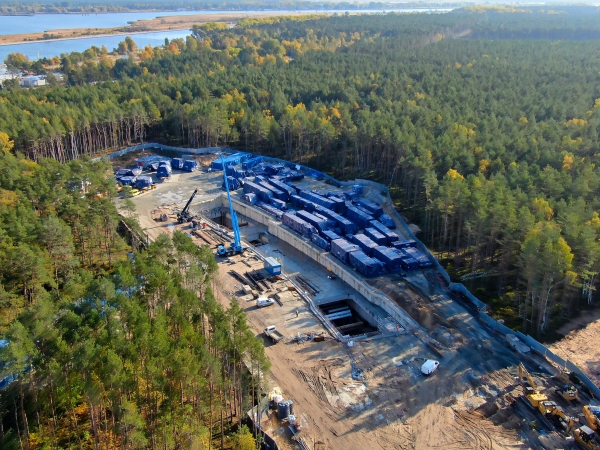 Tunel w Świnoujściu. Na wyspie powstaje niemal 800 potężnych pierścieni [foto]-GospodarkaMorska.pl
