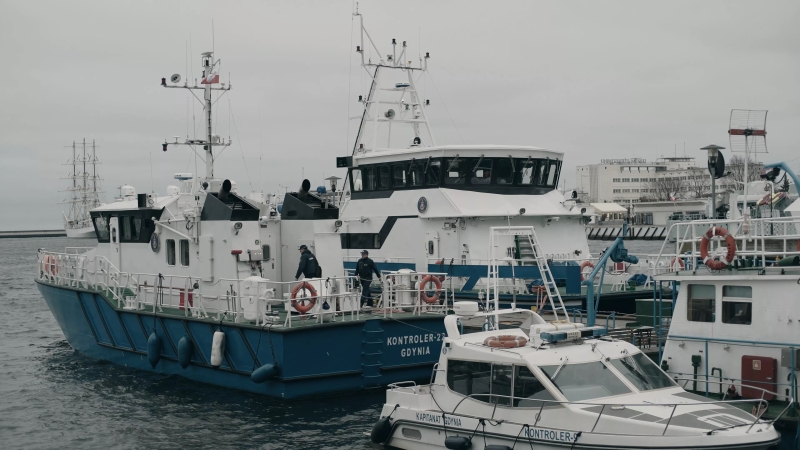 Eneria dostarczyła silniki Catepilar na nową jednstkę UM w Gdyni [foto]-GospodarkaMorska.pl