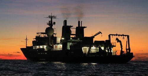 Naukowcy odkryli nową rafę koralową [foto, wideo]-GospodarkaMorska.pl