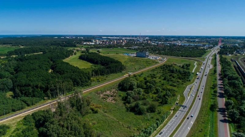Tereny inwestycyjne w bezpośrednim sąsiedztwie gdańskiego portu! (foto, wideo)-GospodarkaMorska.pl