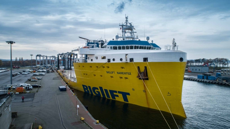 Największy załadunek suwnic w historii El Professional (foto, wideo)-GospodarkaMorska.pl