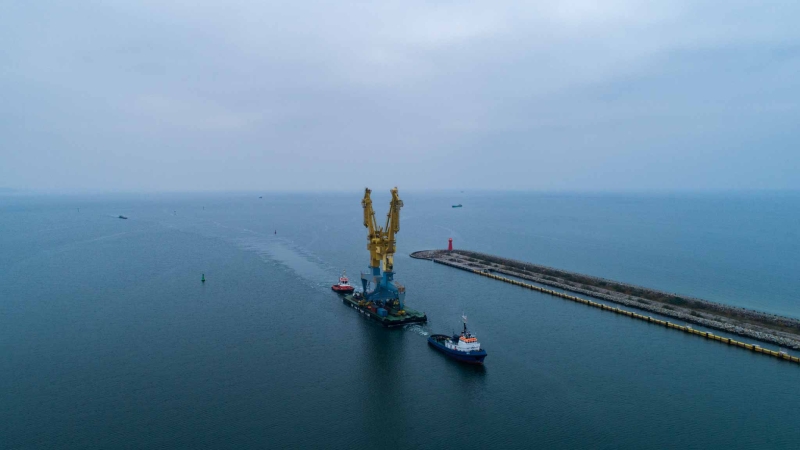 Nowe dźwigi w Porcie Gdańsk (foto, wideo)-GospodarkaMorska.pl