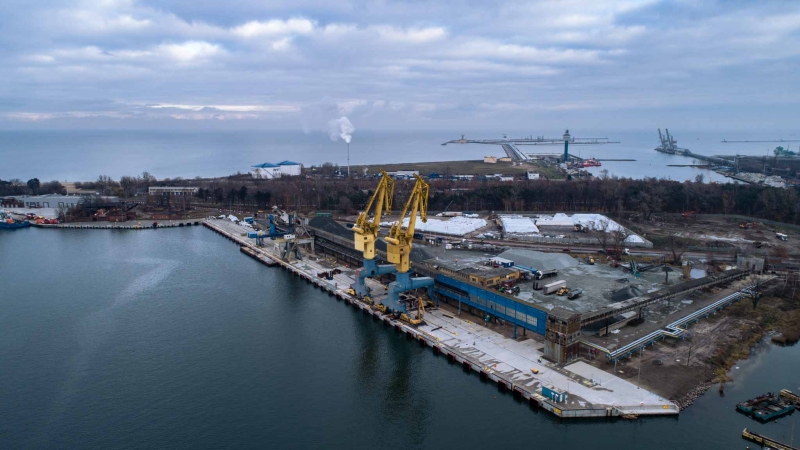 Nowe dźwigi w Porcie Gdańsk (foto, wideo)-GospodarkaMorska.pl