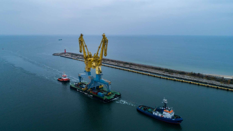 Nowe dźwigi w Porcie Gdańsk (foto, wideo)-GospodarkaMorska.pl