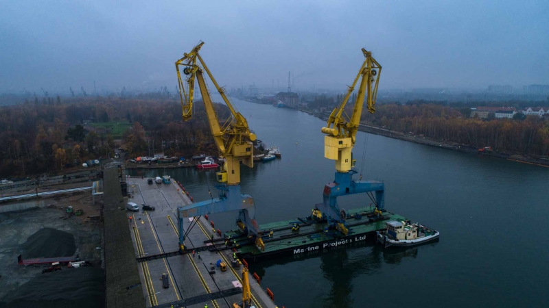 Nowe dźwigi w Porcie Gdańsk (foto, wideo)-GospodarkaMorska.pl