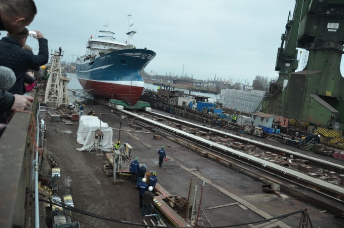 Sejner dla Duńczyków zwodowany w Naucie-GospodarkaMorska.pl