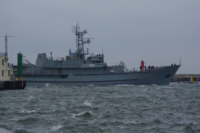 ORP Wodnik wrócił do służby [foto]-GospodarkaMorska.pl