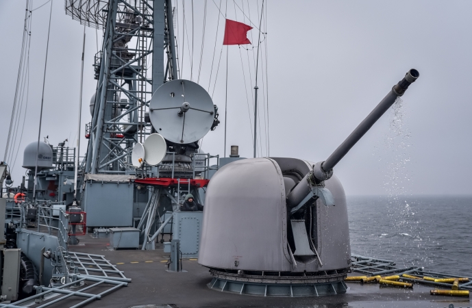 Grudniowe manewry na Zatoce [foto]-GospodarkaMorska.pl