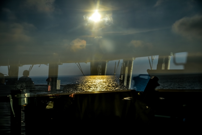 Grudniowe manewry na Zatoce [foto]-GospodarkaMorska.pl