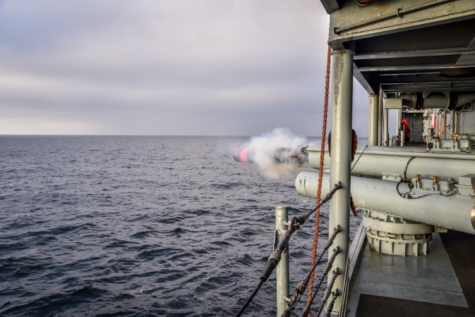 Grudniowe manewry na Zatoce [foto]-GospodarkaMorska.pl