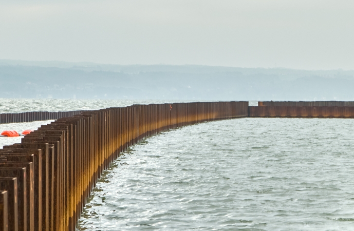 Grudzień na budowie drogi wodnej łączącej Zalew Wiślany z Zatoką Gdańską [foto, wideo]-GospodarkaMorska.pl