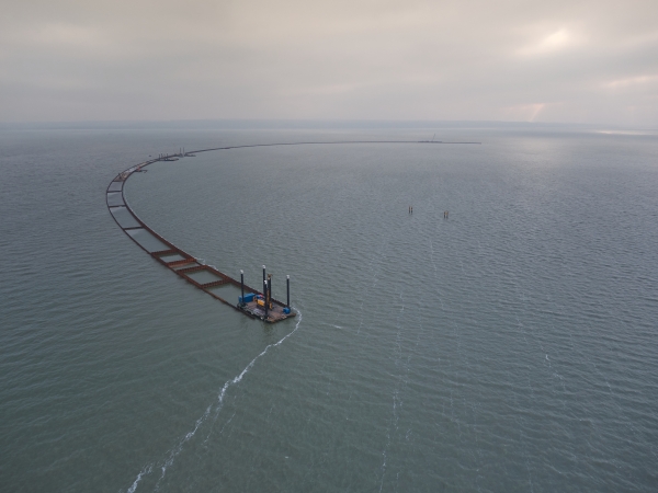 Grudzień na budowie drogi wodnej łączącej Zalew Wiślany z Zatoką Gdańską [foto, wideo]-GospodarkaMorska.pl