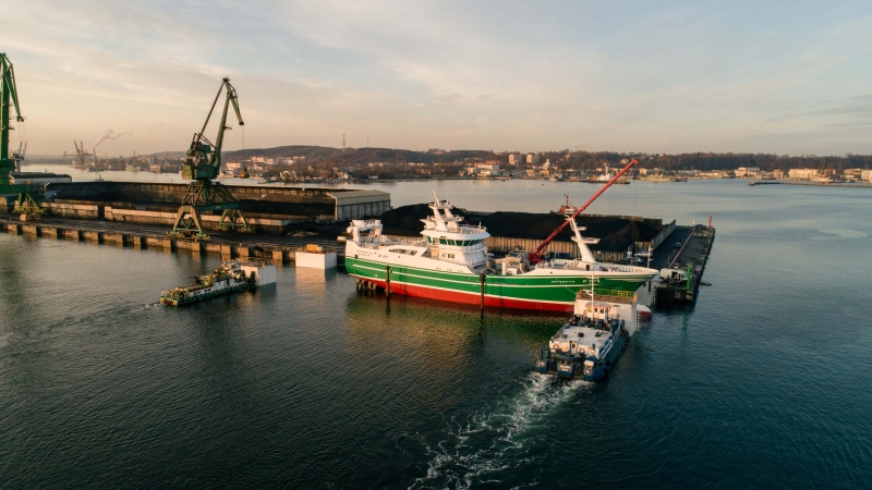 Stocznia Karstensen zwodowała statek rybacki dla Irlandczyków [foto, wideo]-GospodarkaMorska.pl