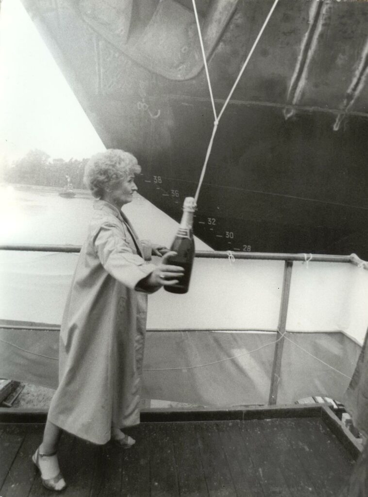 „Drugie życie” ZODIAKA [foto]-GospodarkaMorska.pl