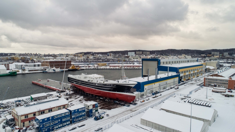 Pracowity początek roku w Karstensen Shipyard Poland. Wodowanie dużej jednostki rybackiej [foto, wideo]-GospodarkaMorska.pl