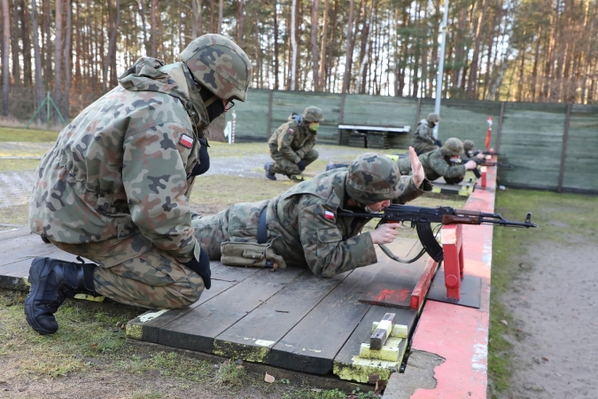 Pierwszy turnus służby przygotowawczej w 8.FOW [foto]-GospodarkaMorska.pl