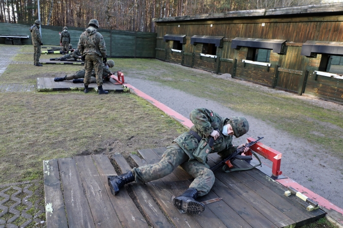 Pierwszy turnus służby przygotowawczej w 8.FOW [foto]-GospodarkaMorska.pl