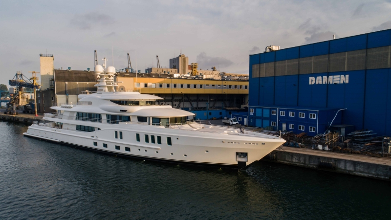 Stocznia Damen Shipyards Gdynia - specjaliści w budowie kadłubów luksusowych jachtów-GospodarkaMorska.pl