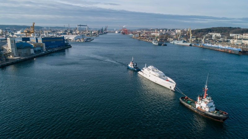 Stocznia Damen Shipyards Gdynia - specjaliści w budowie kadłubów luksusowych jachtów-GospodarkaMorska.pl