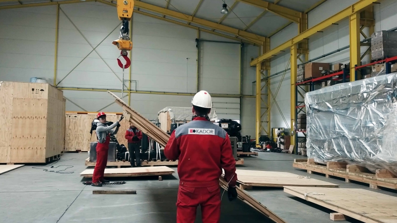 Eksperci od zadań XXL w Porcie Gdańsk (foto, wideo)-GospodarkaMorska.pl