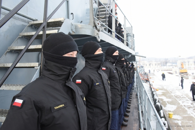 „Wodnik” w porcie. Po 2300 milach szkolenia -GospodarkaMorska.pl