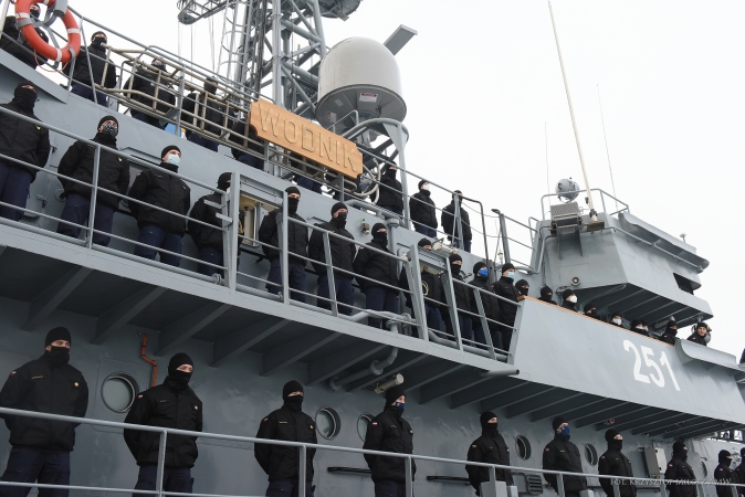 „Wodnik” w porcie. Po 2300 milach szkolenia -GospodarkaMorska.pl