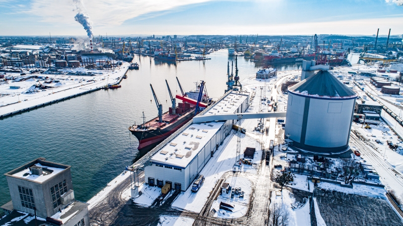 Pionierski załadunek 15 tysięcy ton cukru w nowym Terminalu Cukrowym w Porcie Gdańsk-GospodarkaMorska.pl