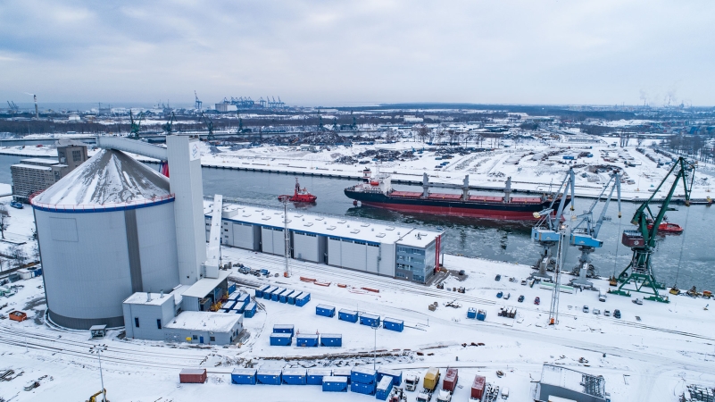 Pionierski załadunek 15 tysięcy ton cukru w nowym Terminalu Cukrowym w Porcie Gdańsk-GospodarkaMorska.pl