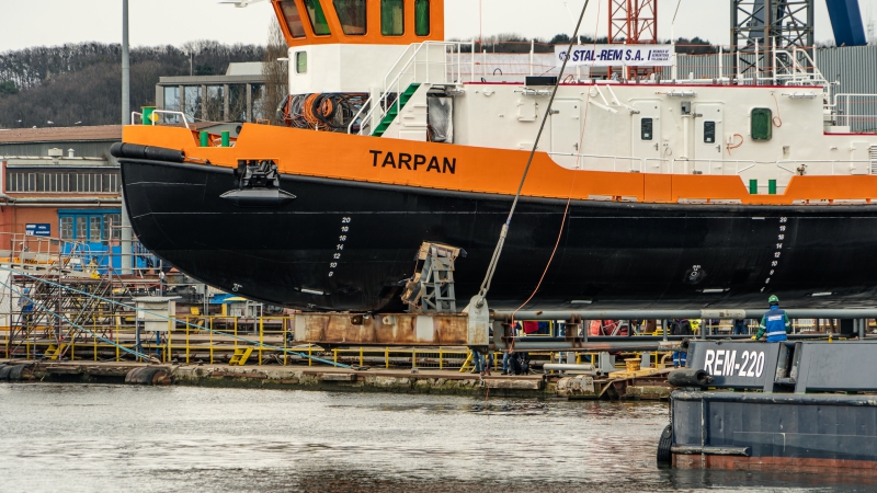 Lodołamacz „Tarpan” dla RZGW w Szczecinie zwodowany w stoczni Remontowa Shipbuilding [foto, wideo]-GospodarkaMorska.pl