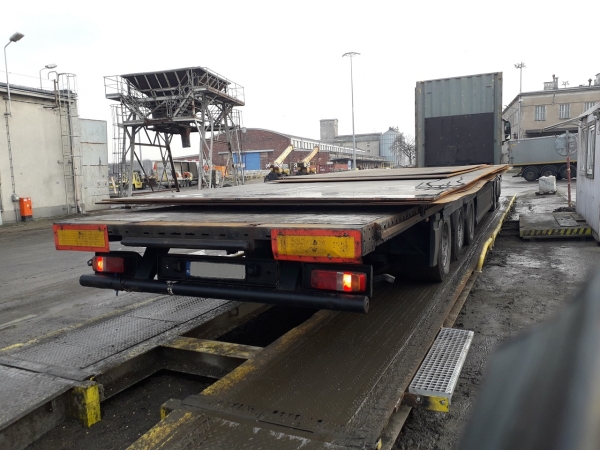 Wyroby stalowe w portach. Ich obsługa to wyzwanie -GospodarkaMorska.pl