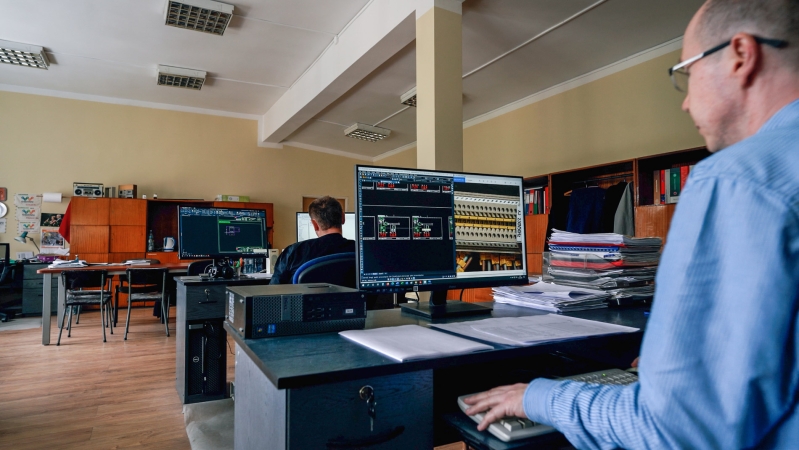 Famor. Ponad 60 lat sprawdzonej jakości [wideo]-GospodarkaMorska.pl