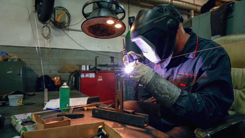 Famor. Ponad 60 lat sprawdzonej jakości [wideo]-GospodarkaMorska.pl