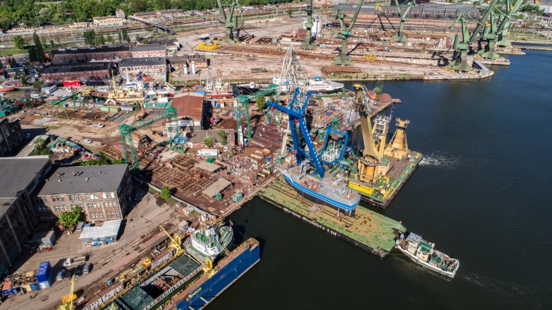 Kolejne wodowanie w stoczni Safe dla Damen Maskant [wideo, zdjęcia]-GospodarkaMorska.pl