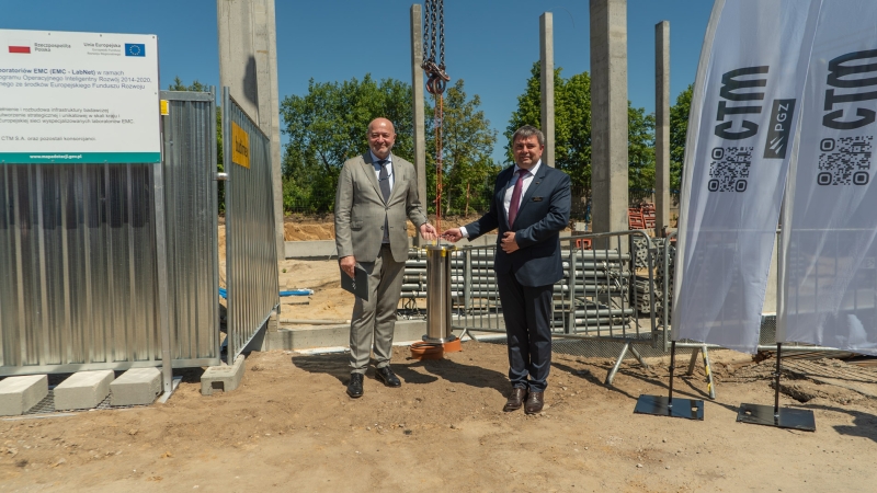 OBR CTM w Gdyni: „Wmurowanie kapsuły czasu to symboliczna podróż do technologicznej przyszłości [wideo]-GospodarkaMorska.pl