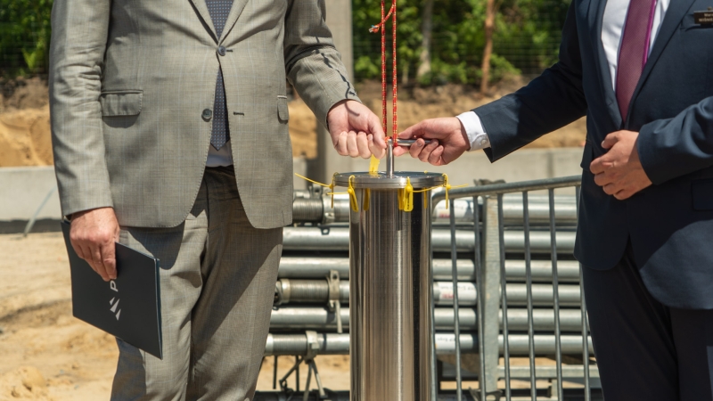 OBR CTM w Gdyni: „Wmurowanie kapsuły czasu to symboliczna podróż do technologicznej przyszłości [wideo]-GospodarkaMorska.pl