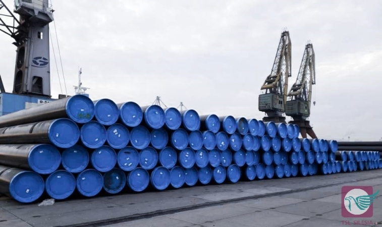 Obsługa rur pod gazociąg Baltic Pipe w porcie w Szczecinie-GospodarkaMorska.pl