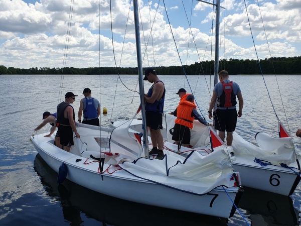 Szkolenie żeglarskie podchorążych-GospodarkaMorska.pl