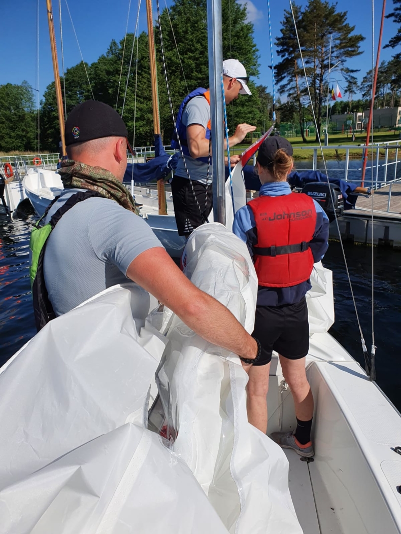 Szkolenie żeglarskie podchorążych-GospodarkaMorska.pl