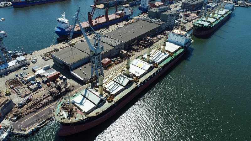 Stocznia Remontowa Nauta intensywnie rozpoczyna sezon letni [WIDEO, ZDJĘCIA]-GospodarkaMorska.pl